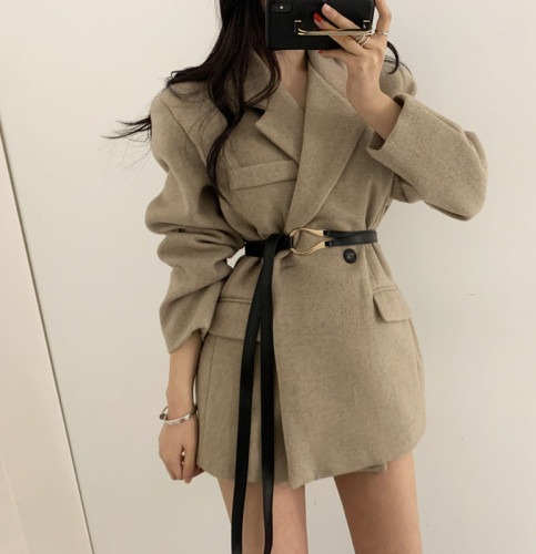 韩版秋季西装领两粒扣设计修身长袖毛呢外套配腰带女