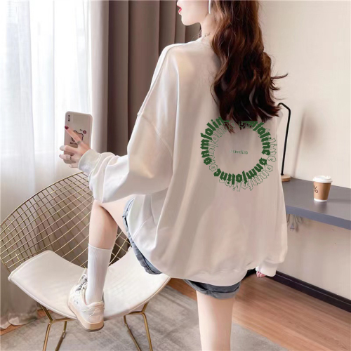 Official photo exclusively for Tmall [Chinese Cotton Composite Silver Fox Velvet] New Creative Alphabet Round Neck Sweatshirt