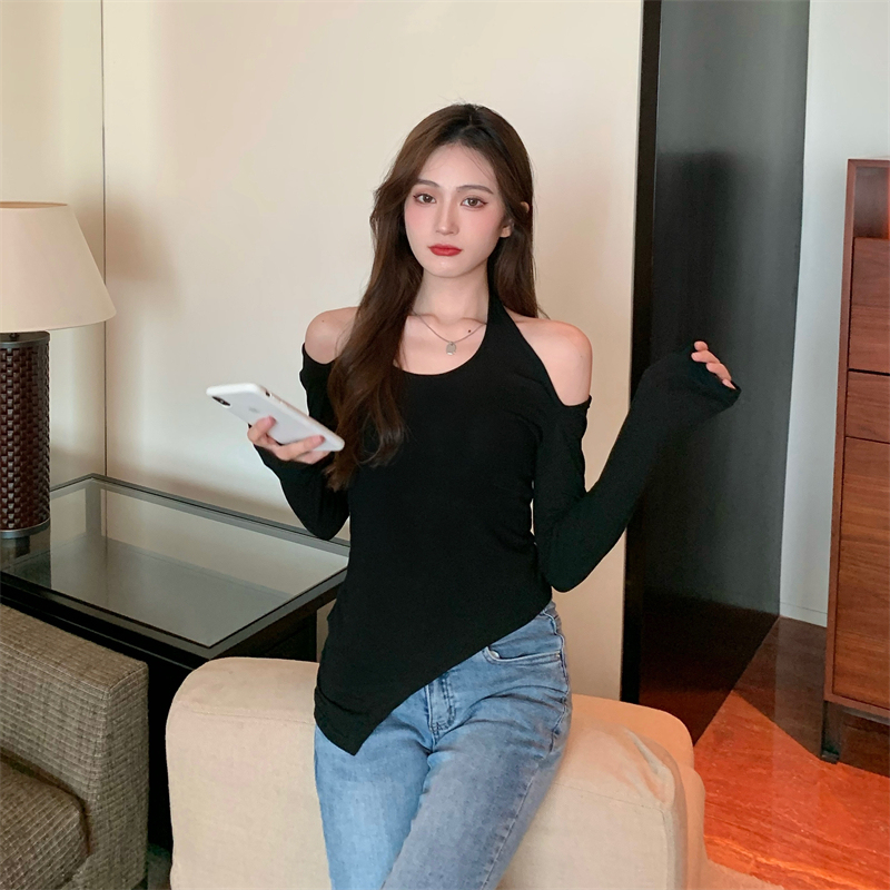 實拍 早秋薄款小心機露肩掛脖法式設計感修身上衣女