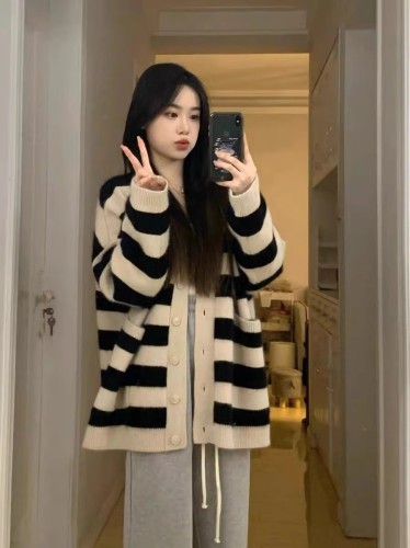  new autumn clothing Korean style loose lazy sweater women's spring and autumn striped knitted cardigan jacket top