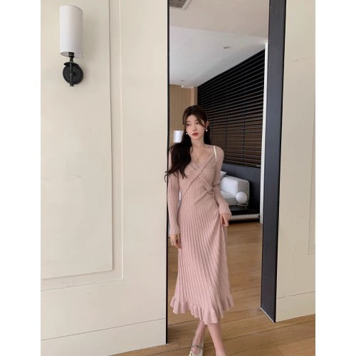 Nuomijia French sweet style knitted dress for women early autumn soft and waxy 5-color simple mid-length knitted dress