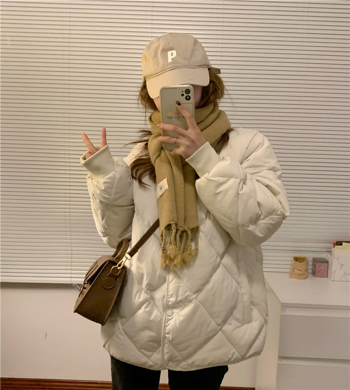 Actual shot of Korean style loose diamond plaid versatile round neck cardigan cotton jacket for small people