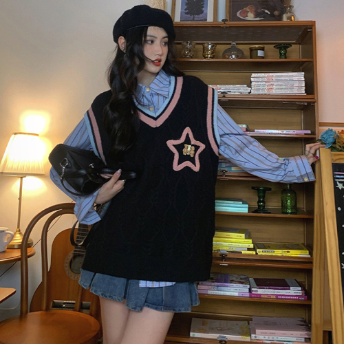 American retro college style knitted vest for women autumn star embroidered couple vest loose v-neck sleeveless sweater