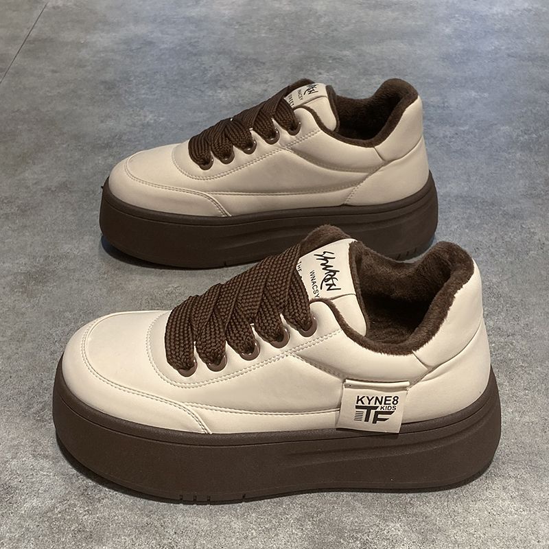 Foreign trade genuine leather Maillard thick-soled plus velvet women's shoes breadboard shoes autumn and winter white shoes casual cotton shoes warm and non-slip