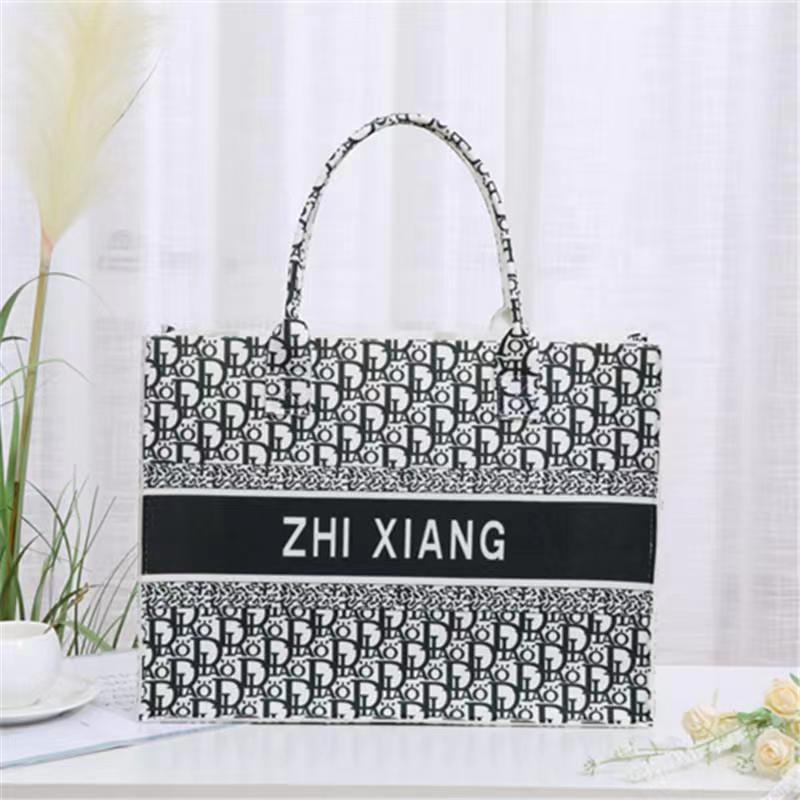 Internet celebrity popular new handbag sublimation fashion versatile felt bag open large capacity travel shoulder bag