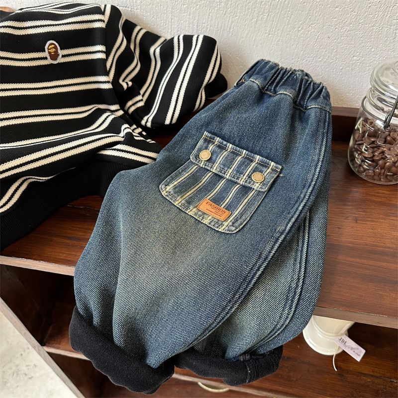 Children's fleece jeans 2023 winter new products for boys and girls thickened scratched trousers baby personalized pocket pants trendy
