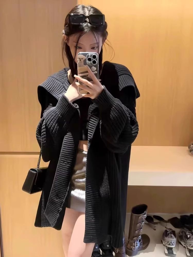 Lazy style black lapel sweater jacket for women in autumn and winter design niche loose outer knitted cardigan top