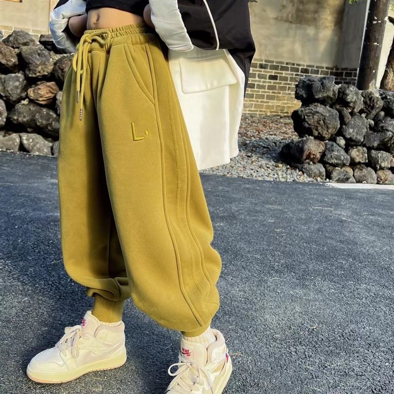 Winter velvet pants for boys and girls, children's winter integrated velvet cotton pants, children's warm and thickened casual pants, trendy