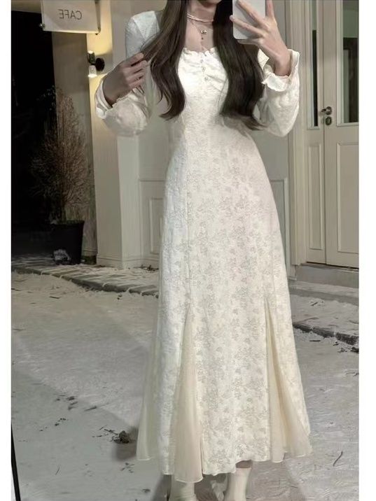 Plus velvet lace square neck pleated dress women's autumn and winter new high-end slimming waist solid color temperament bottoming long skirt
