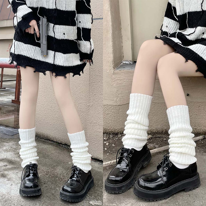 Gray socks for women in autumn and winter knitted pile socks showing thin and thick legs for hot girls versatile simple leg covers warm socks for women