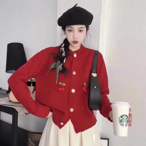 Gentle wind cherry cardigan sweater for women, fashionable, versatile and versatile knitted outer wear, autumn and winter design, Korean style top