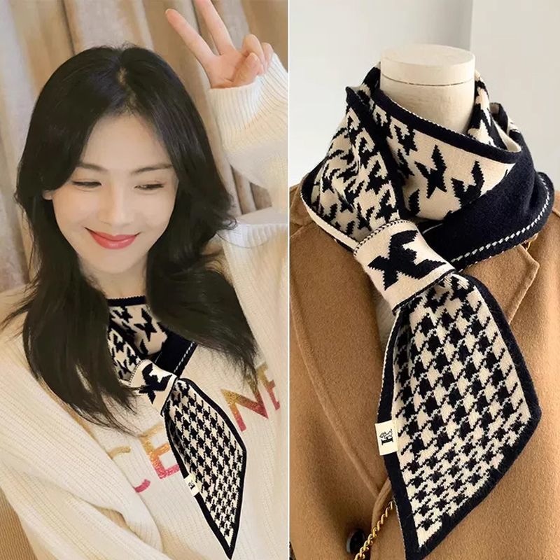 Houndstooth small scarf for women in autumn and winter, Korean version, versatile ins trendy cervical spine knitted scarf, thickened and warm decoration