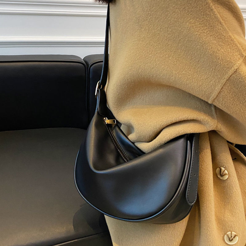 High-end niche small bag women's bag 2023 new fashion autumn style single shoulder crossbody bag versatile dumpling bag