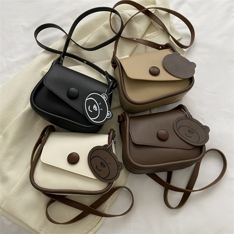 Exquisite retro small bag for women 2023 new fashion high-end texture shoulder bag spring and summer versatile crossbody saddle bag