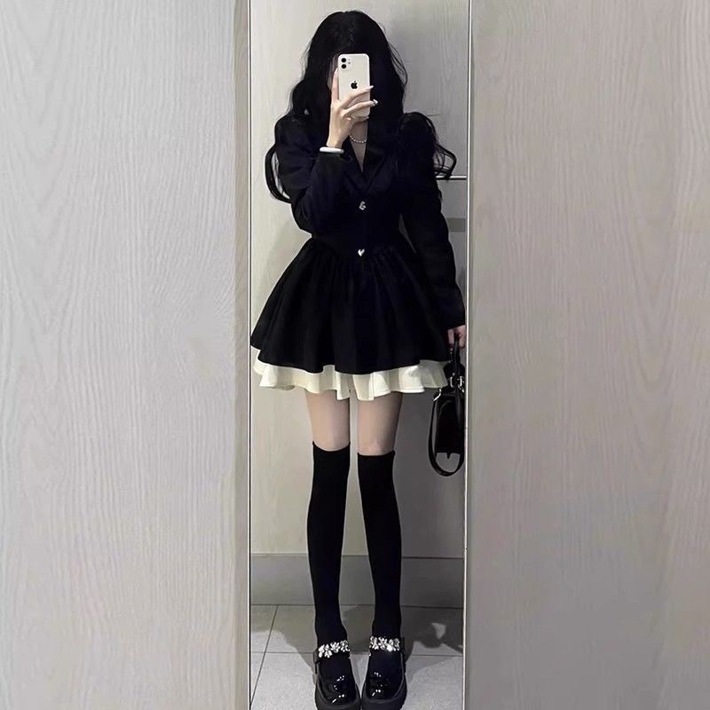 Hepburn style French black suit dress for women autumn 2023 new style waist slimming princess puff skirt