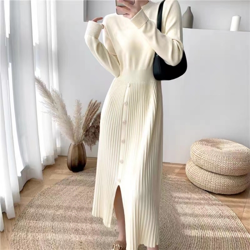 Half turtleneck mid-length sweater dress for women over the knee, knitted dress with coat underneath, autumn and winter