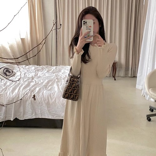 Small gentle style knitted dress for women autumn and winter mid-length waisted sweater dress over the knee slim bottoming skirt