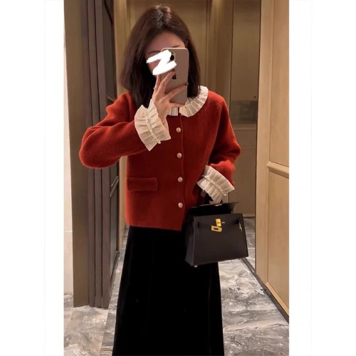 Xiaoxiangfeng red sweater cardigan women's autumn and winter  new French fungus edge soft waxy knitted top jacket