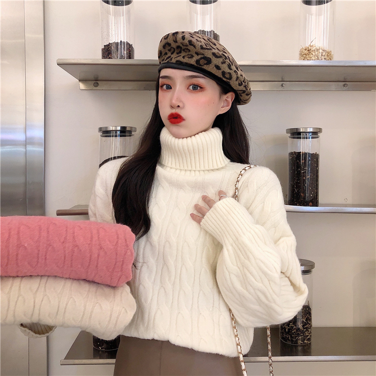 Real shot of Western-style ins turtleneck thickened twist sweater for women, versatile loose student sweater jacket