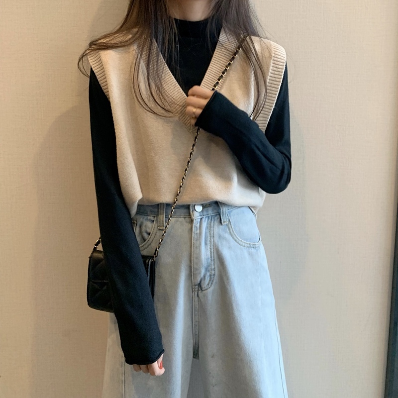 Real shot of half-high collar basic core-spun yarn + V-neck short sleeveless knitted vest for women
