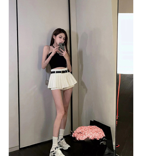 Counter attack on long legs ~ white pleated skirt women's summer skirt short skirt culottes ballet skirt skirt anti-exposure skirt