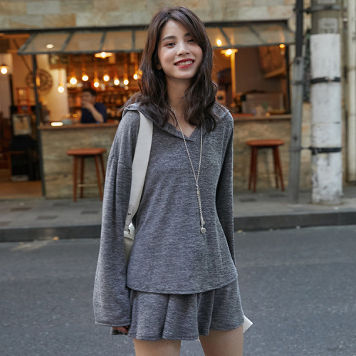 Actual shot of Korean style loose hooded casual top, elastic and versatile, wide-leg pants and skirt, two-piece suit, trendy