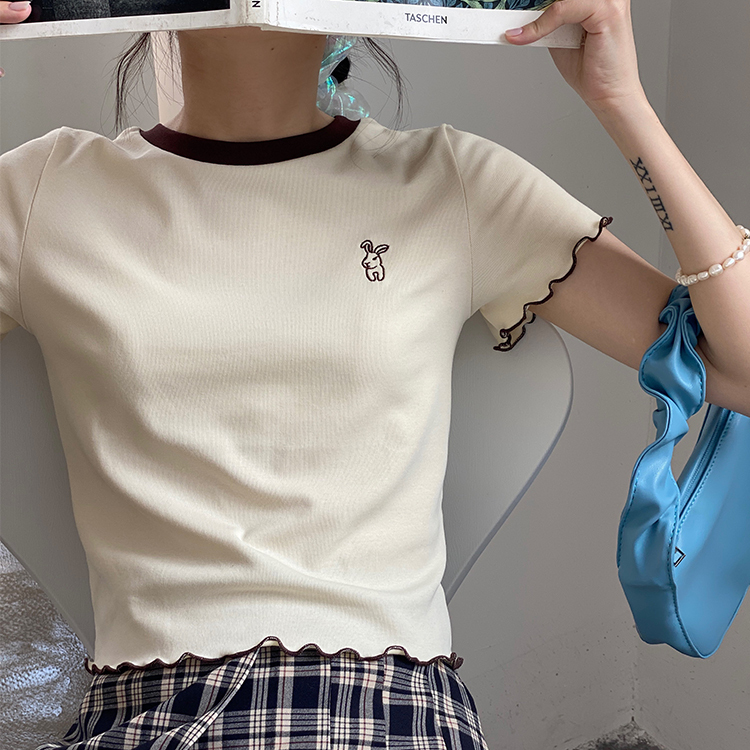實拍2024夏新款韓版短款少女刺繡小上衣短袖圓領撞色T恤女木耳邊
