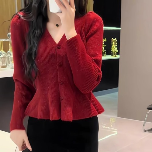 Red knitted cardigan for women with V-neck ruffle design, short style for autumn and winter, new style, high-end, slimming and versatile