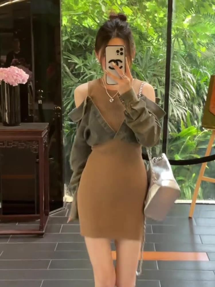 Internet celebrity popular design long-sleeved denim dress for women autumn 2023 new fake two-piece off-shoulder knitted skirt