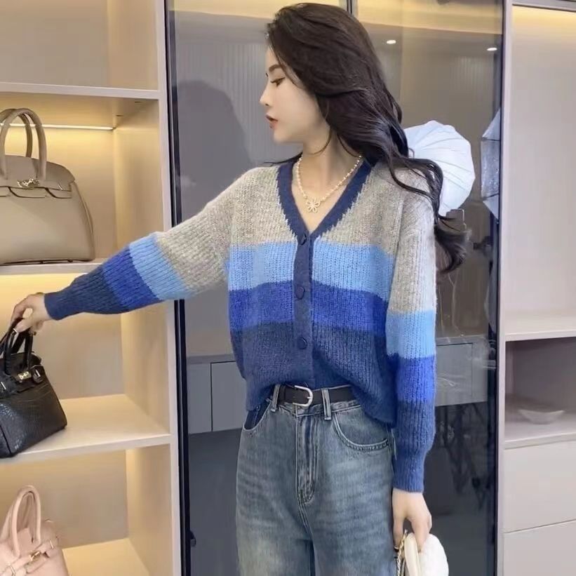 Xiaoxiangfeng V-neck high-end cardigan knitted jacket for women loose 2023 new sweater knitted sweater long-sleeved top