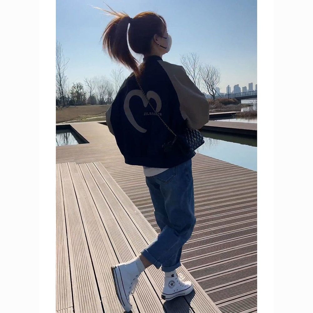 Contrast color long-sleeved short jacket for women 2023 spring new loose and chic baseball uniform lazy style top
