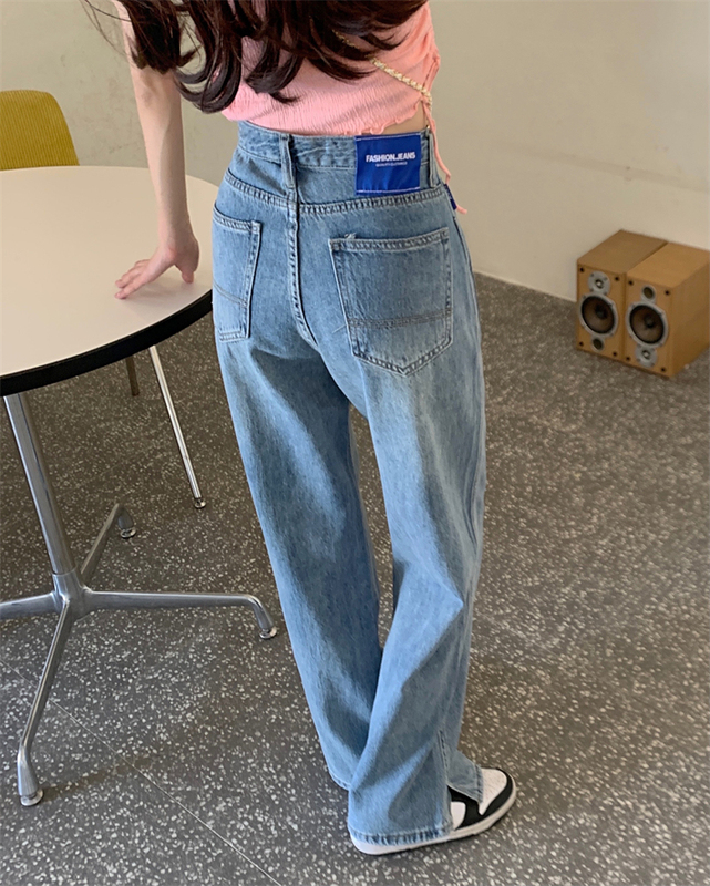 Real shot of high-waisted straight wide-leg slit straight wide-leg jeans for women