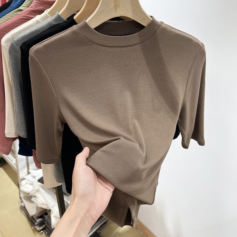 Threaded five-quarter sleeve T-shirt for women 2023 new spring and summer slim-fitting mid-sleeve half-high collar bottoming shirt top