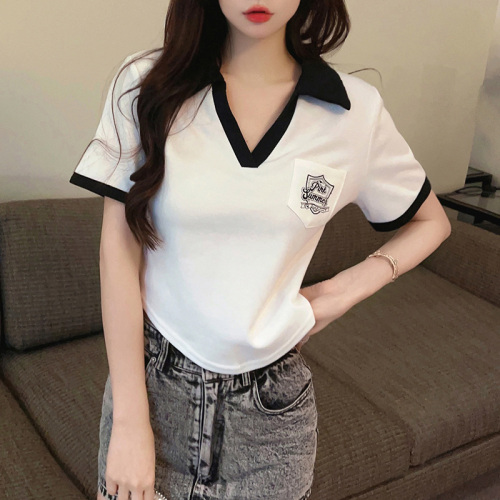 [Real shot] Polo collar short-sleeved right shoulder T-shirt for women with summer fat mm irregular short style top with pockets covering the belly and slimming