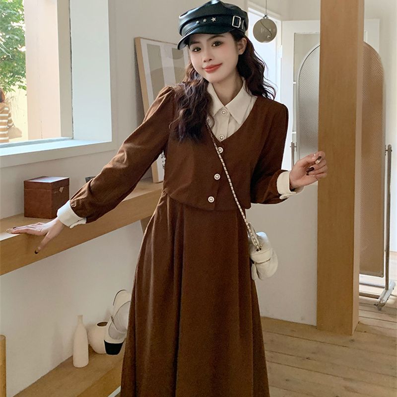 Hepburn style black long-sleeved dress for women 2023 new autumn and winter high-end style with French style long skirt