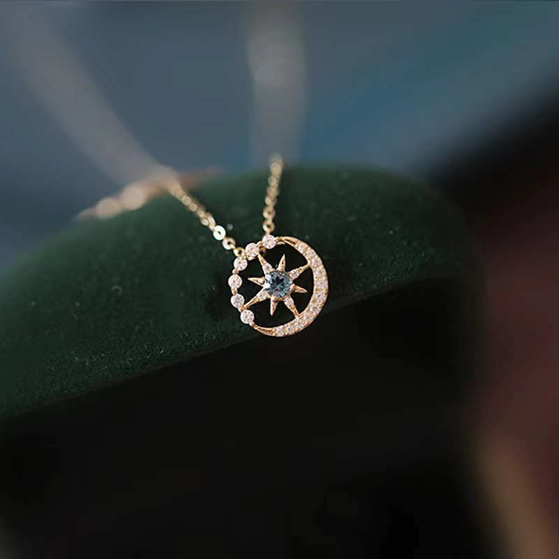 Japanese light luxury S925 sterling silver plated 14K gold six-pointed star necklace for women moon sapphire hollow pendant clavicle chain