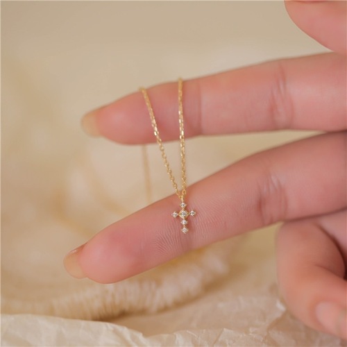 Niche design S925 sterling silver plated 14K gold cross INS cold style zircon stacked necklace for women clavicle chain