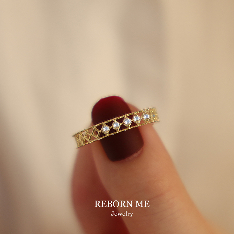 S925 silver gold-plated zircon wide ring, light luxury and romantic hollow ring for women, fashionable and simple ring