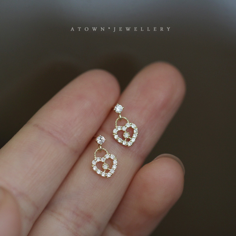 S925 sterling silver plated 14K gold love heart set diamond exquisite earrings simple temperament versatile internet celebrity earrings heart shaped earrings
