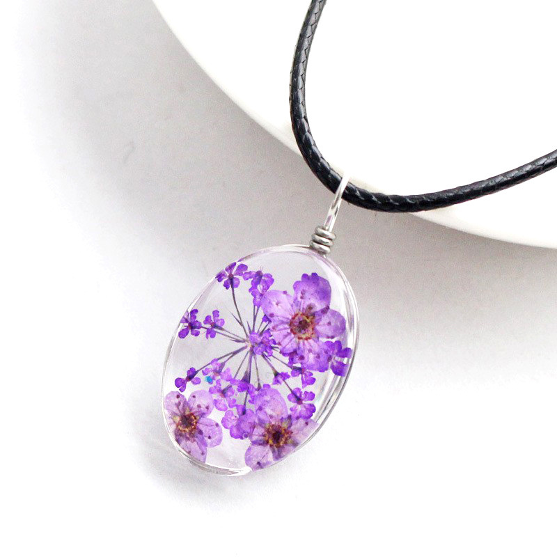 Handmade dried flower necklace, scenic starry glass ball, time gem pendant, small fresh clavicle chain, sweater chain