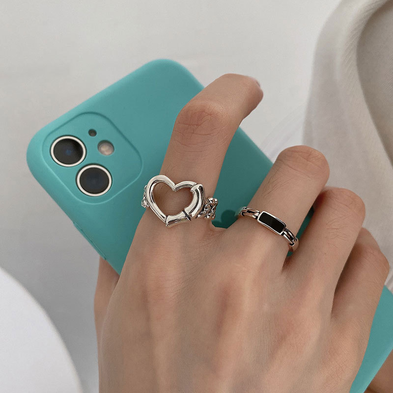 Korea Dongdaemun hollow heart-shaped love peach heart black chain ring women's index finger s925 sterling silver fashion personality