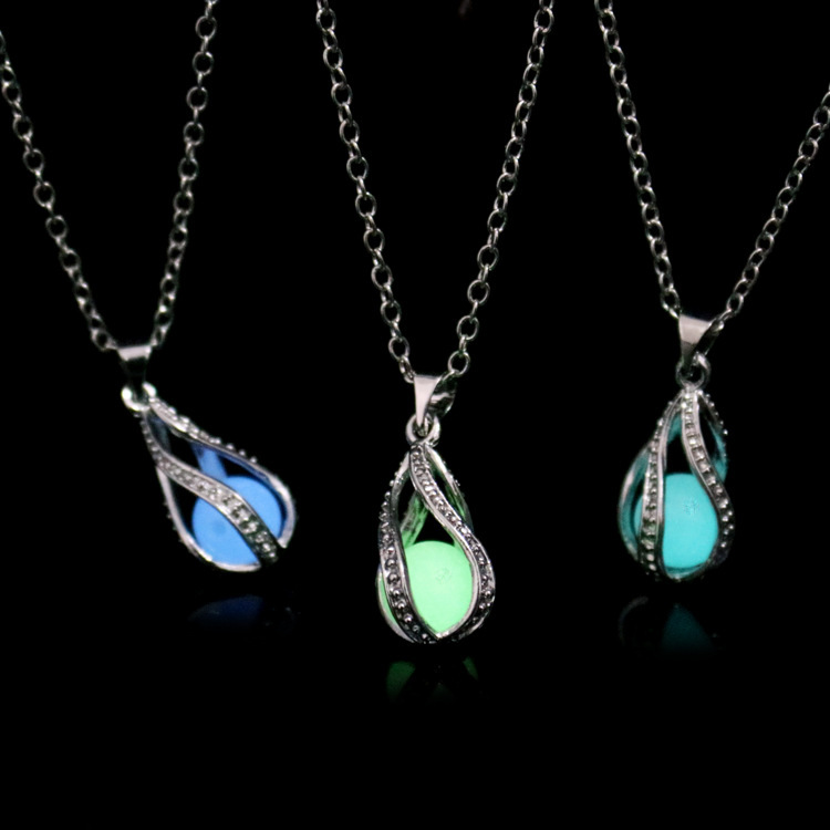 Hollow Love Wandering Pendant Luminous Pendant Wholesale Spiral Openable Hollow Necklace Luminous Pearl Pendant Moonstone