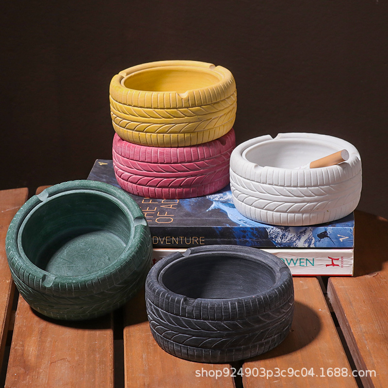 American retro personality trendy tire ashtray creative home bar Nordic ins decoration ornaments ashtray