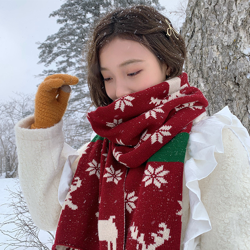 Christmas elk large scarf for women in autumn and winter, versatile and cute, girly heart-length knitted woolen scarf to keep warm in winter