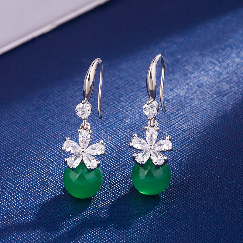 Retro ethnic style natural green agate earrings for women natural diamond chrysoprase long earrings simple fashion jewelry