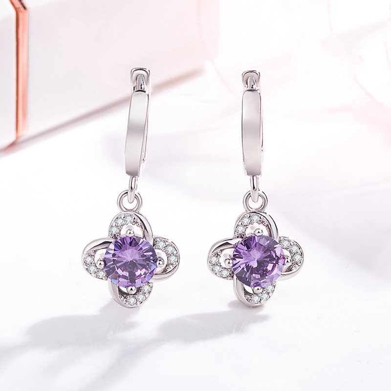 Korean version of the new sparkling diamond four-leaf clover long earrings for women with zircon purple diamond earrings sweet temperament fashion jewelry
