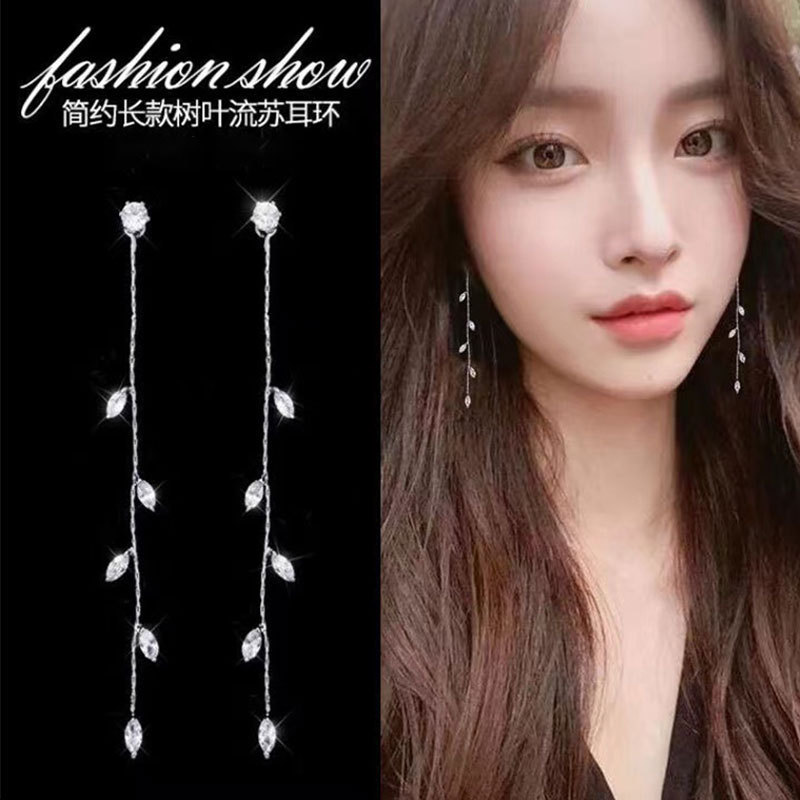 B209 new water drop tassel earrings leaf inlaid diamond long earrings fashion crystal pendant Korean style ear jewelry for women