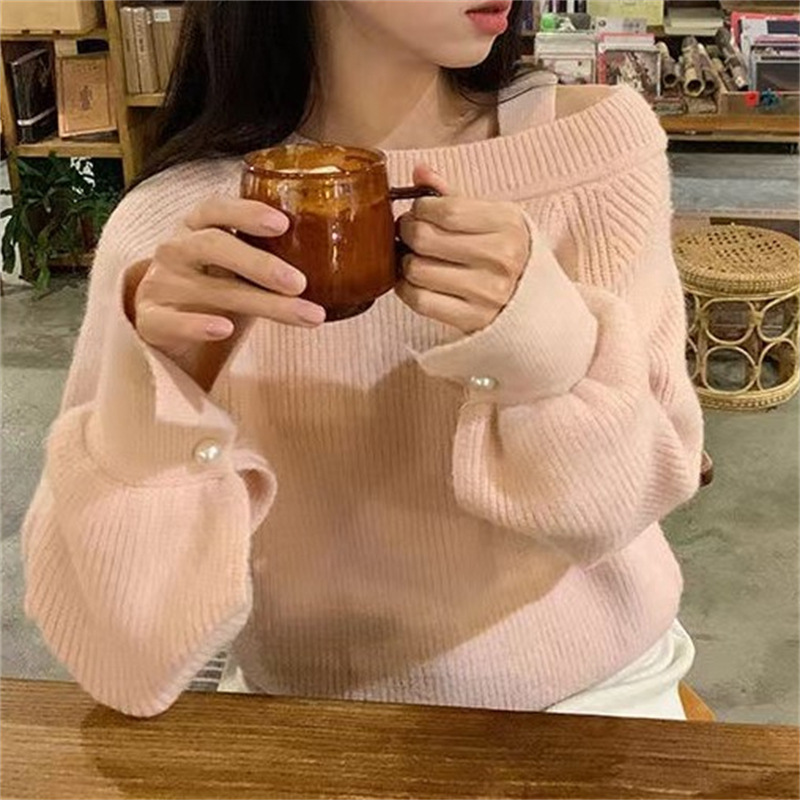 Lazy style sweater for women 2022 autumn and winter new loose lazy style sweater off-shoulder Hong Kong style scheming bottoming sweater