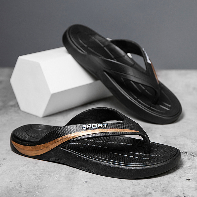 Flip-flops men's summer trend fashion men's outer wear flip-flops new non-slip wear-resistant beach sandals wholesale