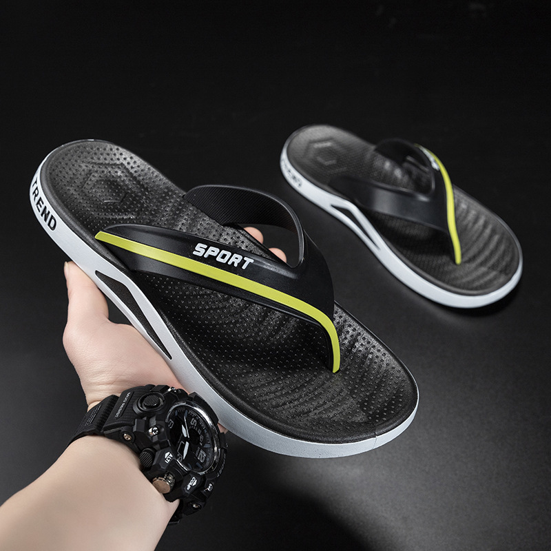 New simple flip-flops for men, non-slip, outdoor casual flip-flops, men's fashion sandals wholesale